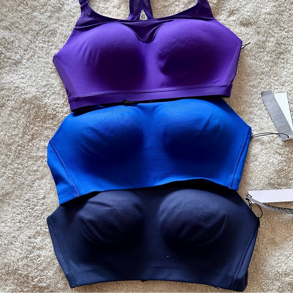 SOLD Victoria’s Secret Incredible Sports Bra Bundle (3)